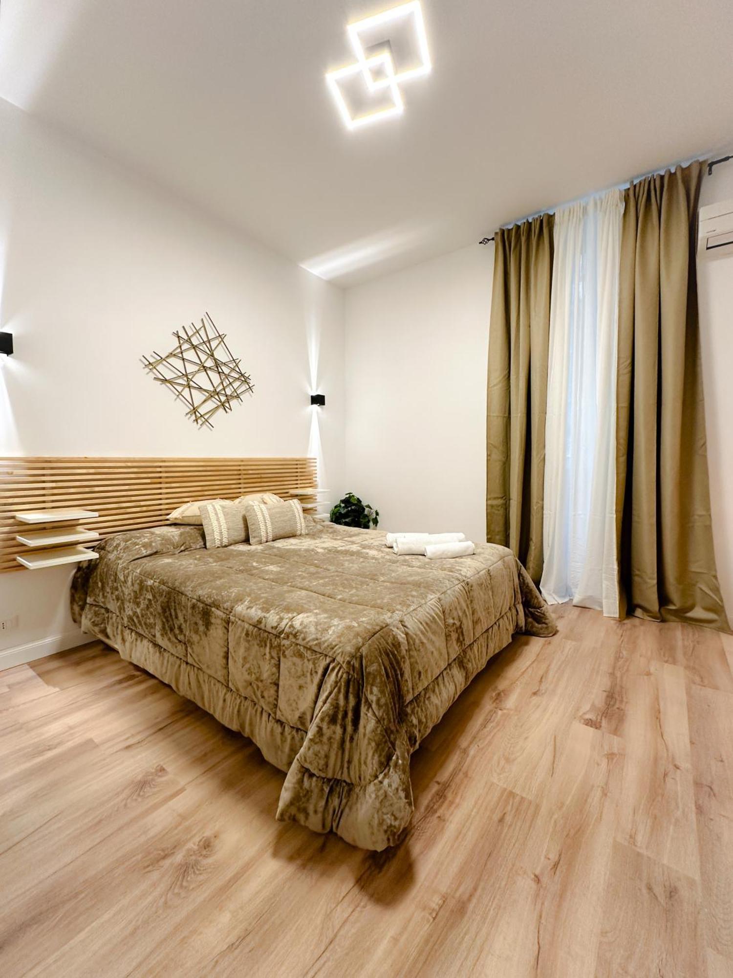 Colosseum Luxury Pensión *